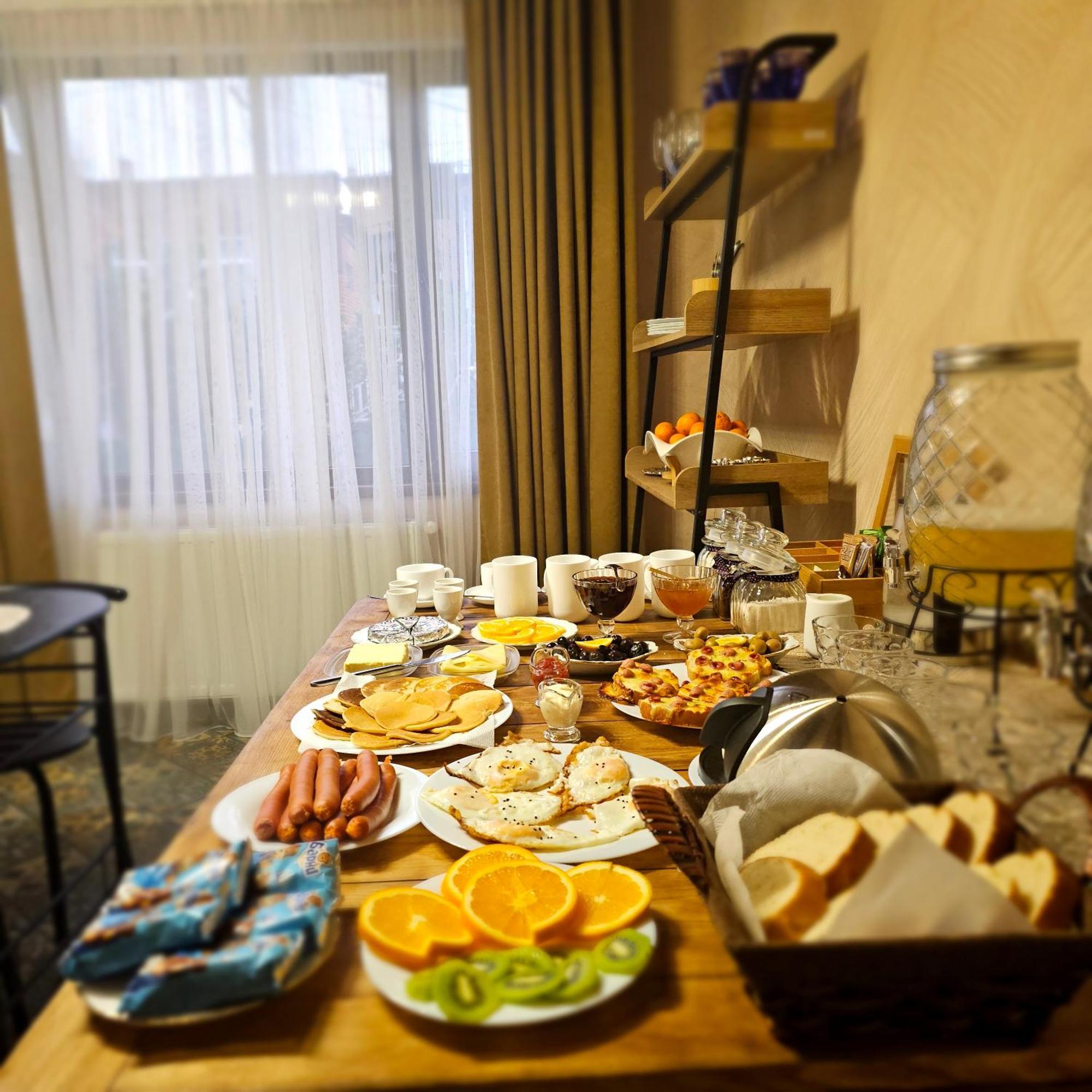 Memory Basket 호텔 쿠타이시 외부 사진